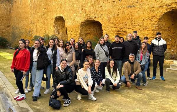 Descubriendo la comunicación institucional y El Riberas del Guadaíra